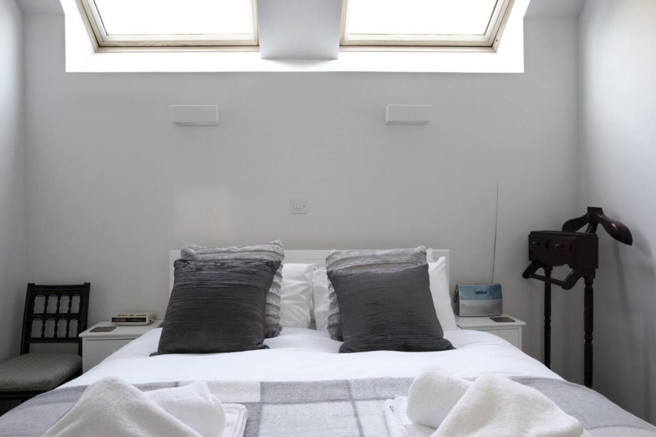 Quiet Ground Floor Mews Flat And Parking Apartment Edinburgh Exterior photo